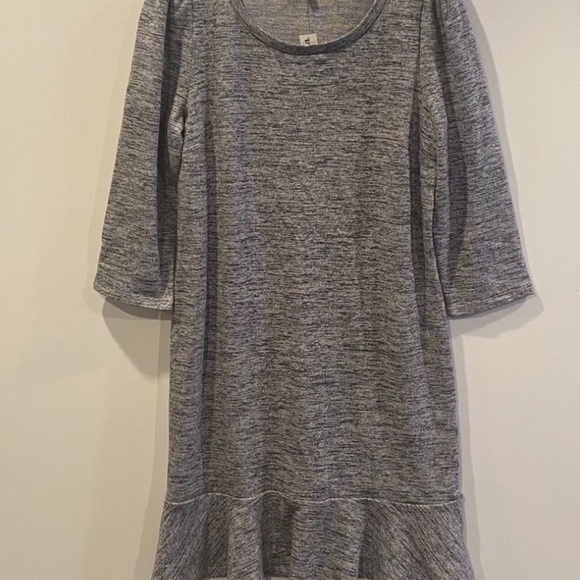 NWT Talbots Heather Gray Stretch Knit Flounce‎ Shift Dress Womens Large (754) - Picture 1 of 4